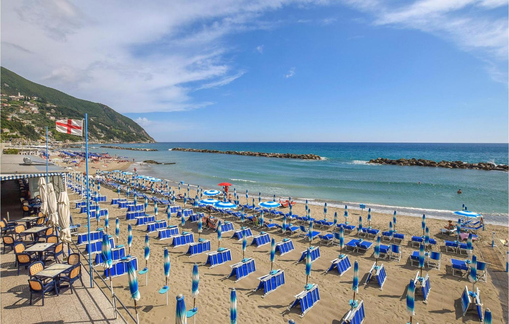 Nice Apartment In Moneglia With Kitchen Exteriör bild